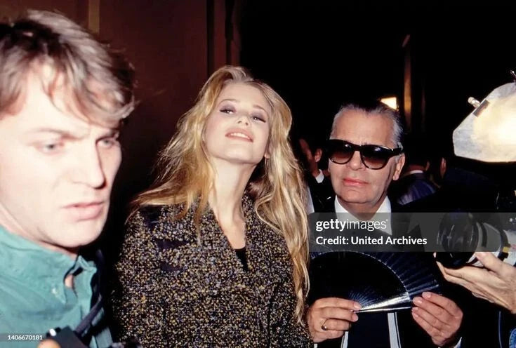 Chanel Vintage F/W 1992 English Tweed Suede Grey Brown CC Gold Runway Jacket