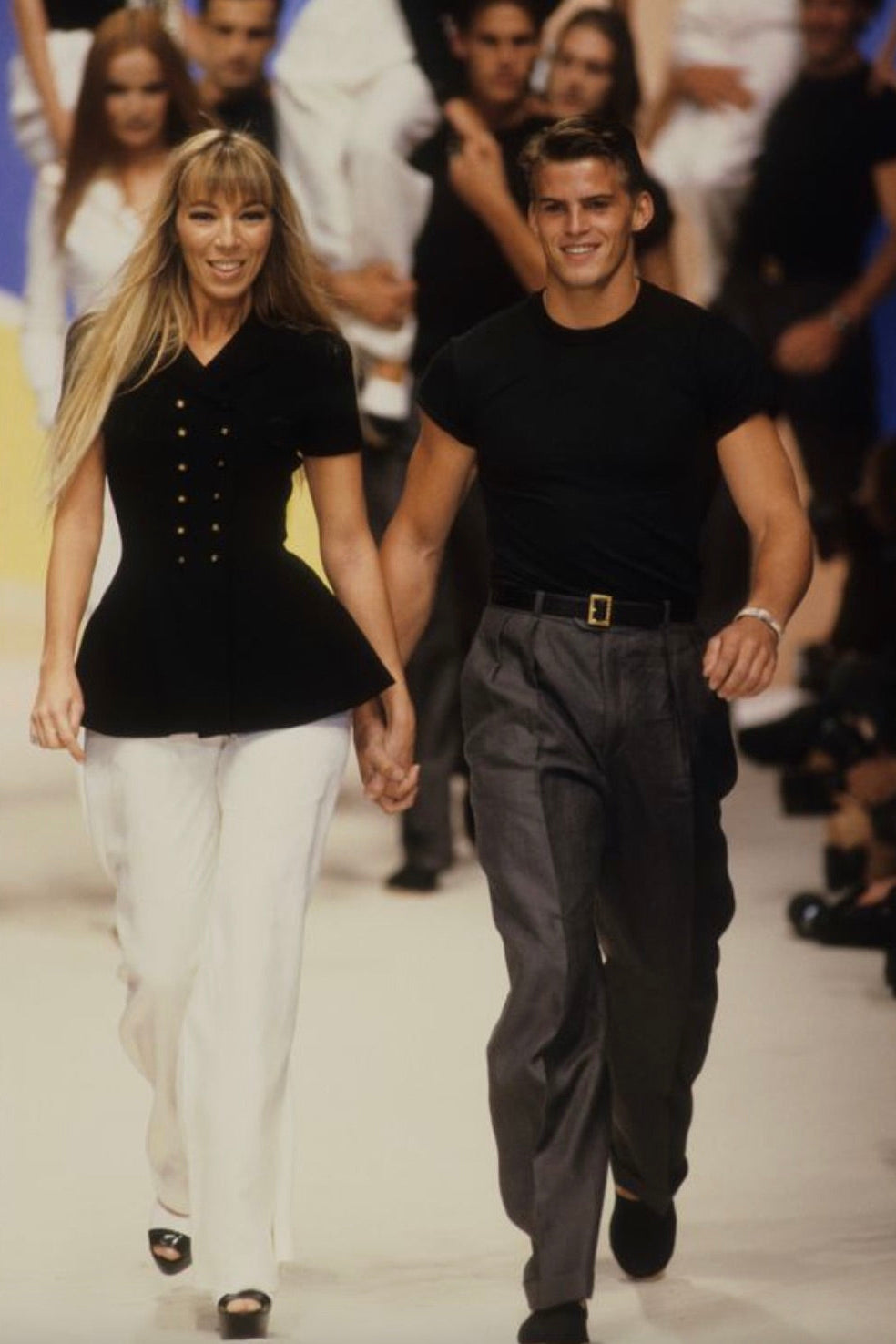 Chanel Vintage Spring/Summer 1995 Black Gold CC 95P Logo Peplum Tweed Jacket