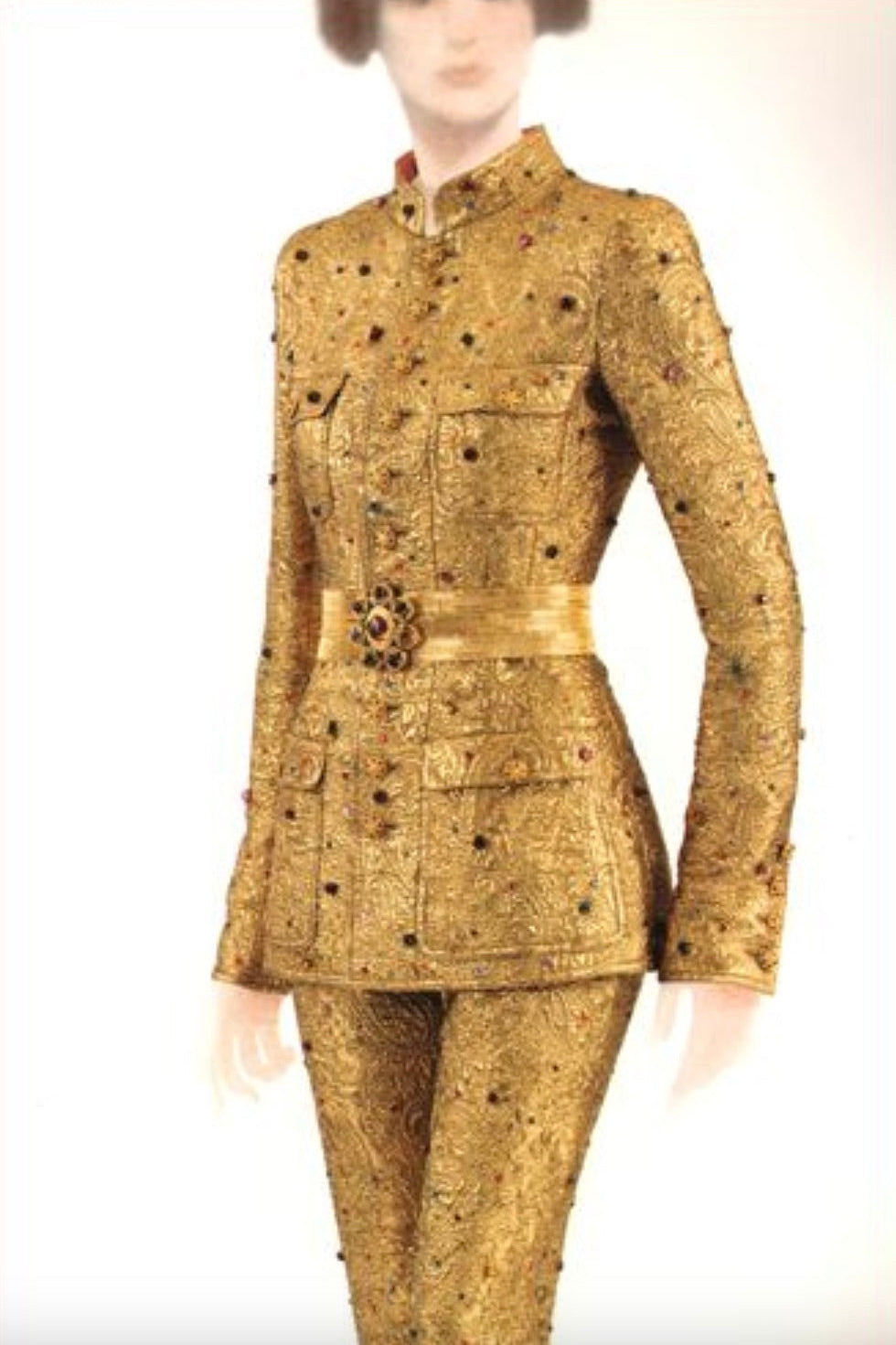 Chanel Vintage F/W 1996 Gold Brocade Mughal Jeweled Gripoix 96A Jacket