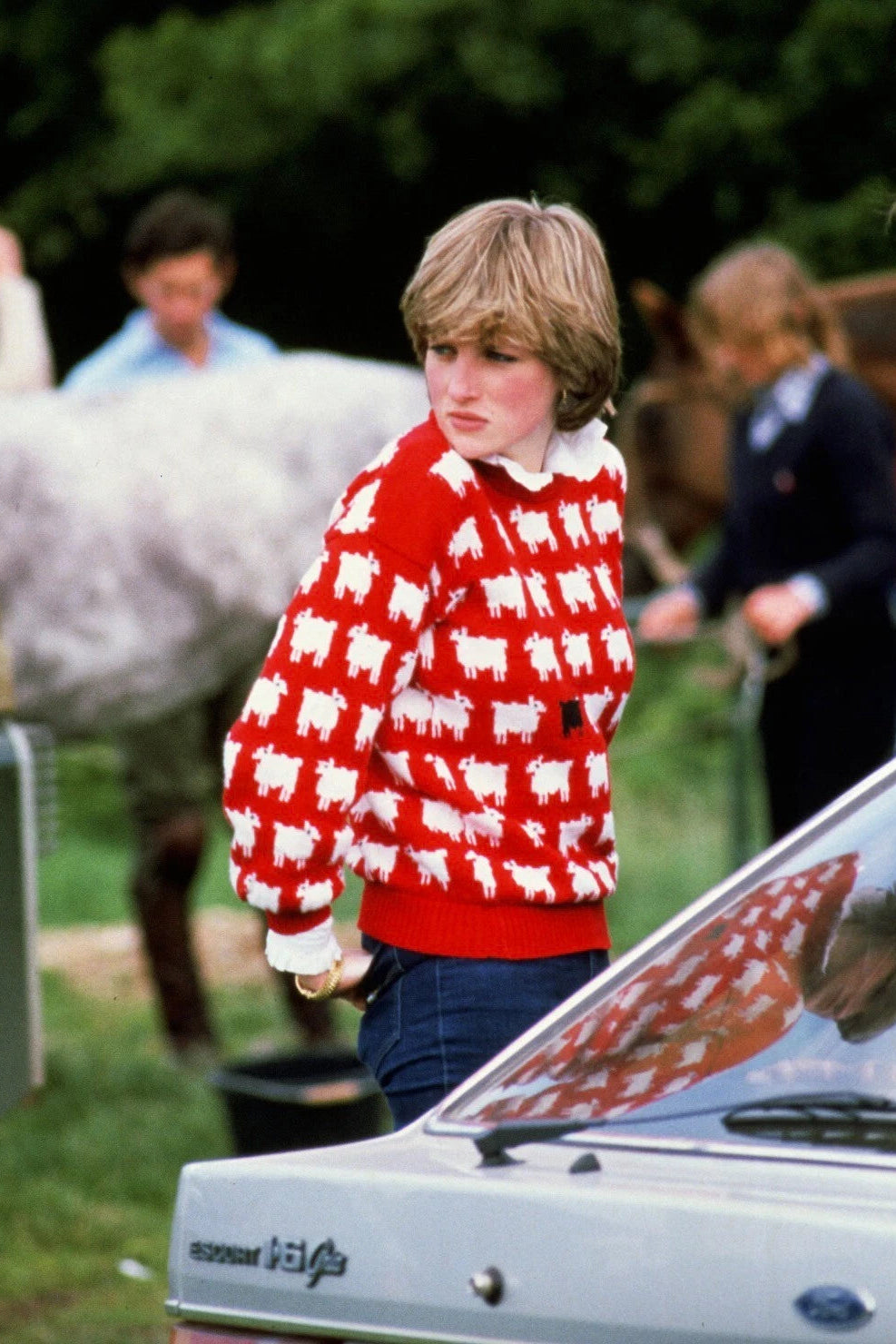 Warm&Wonderful 1980s Princess Diana Black Sheep Red Vintage Sweater