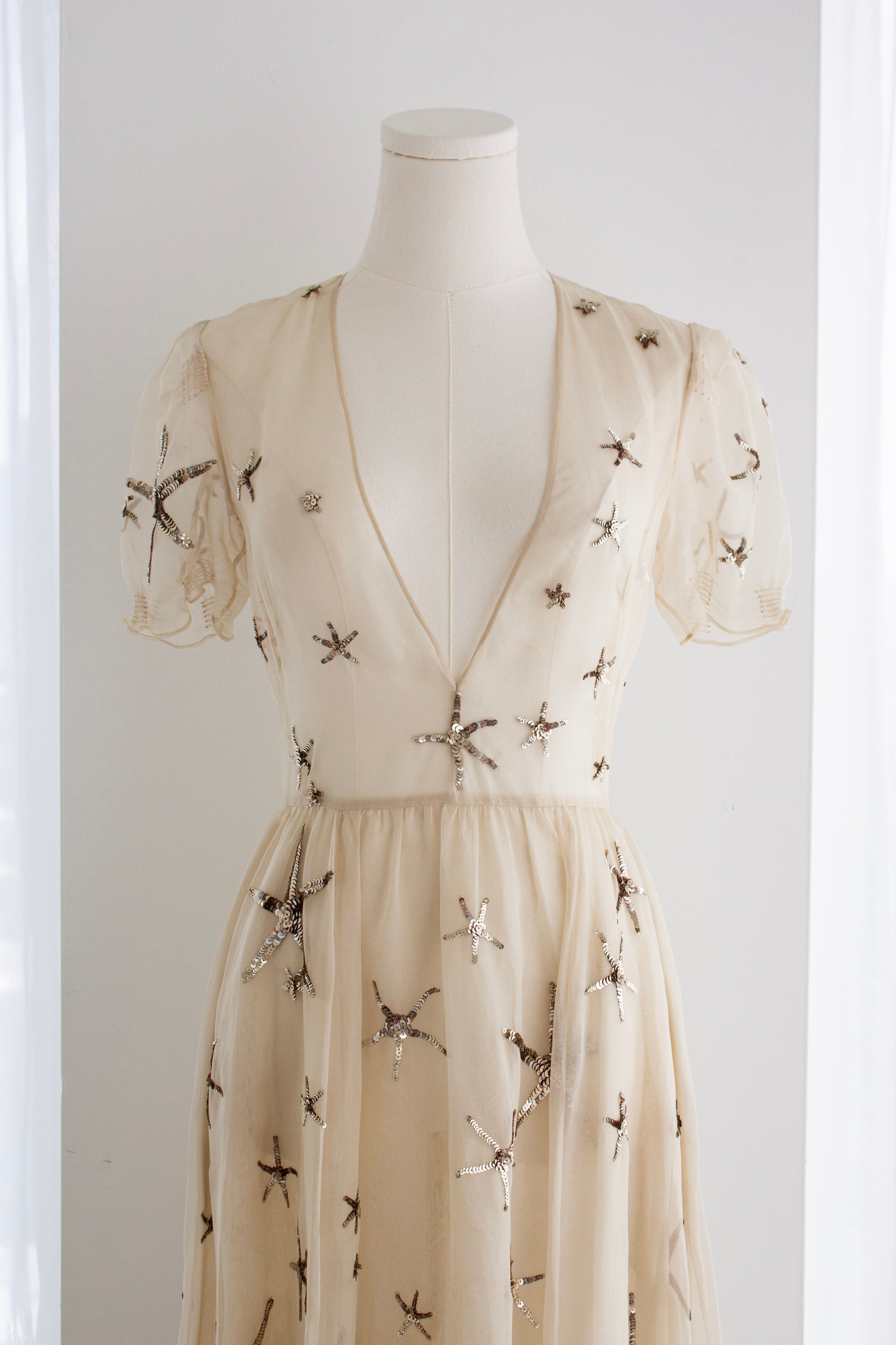 Valentino S/S 2015 Starfish Silk Organza Sequin Embellished Gown