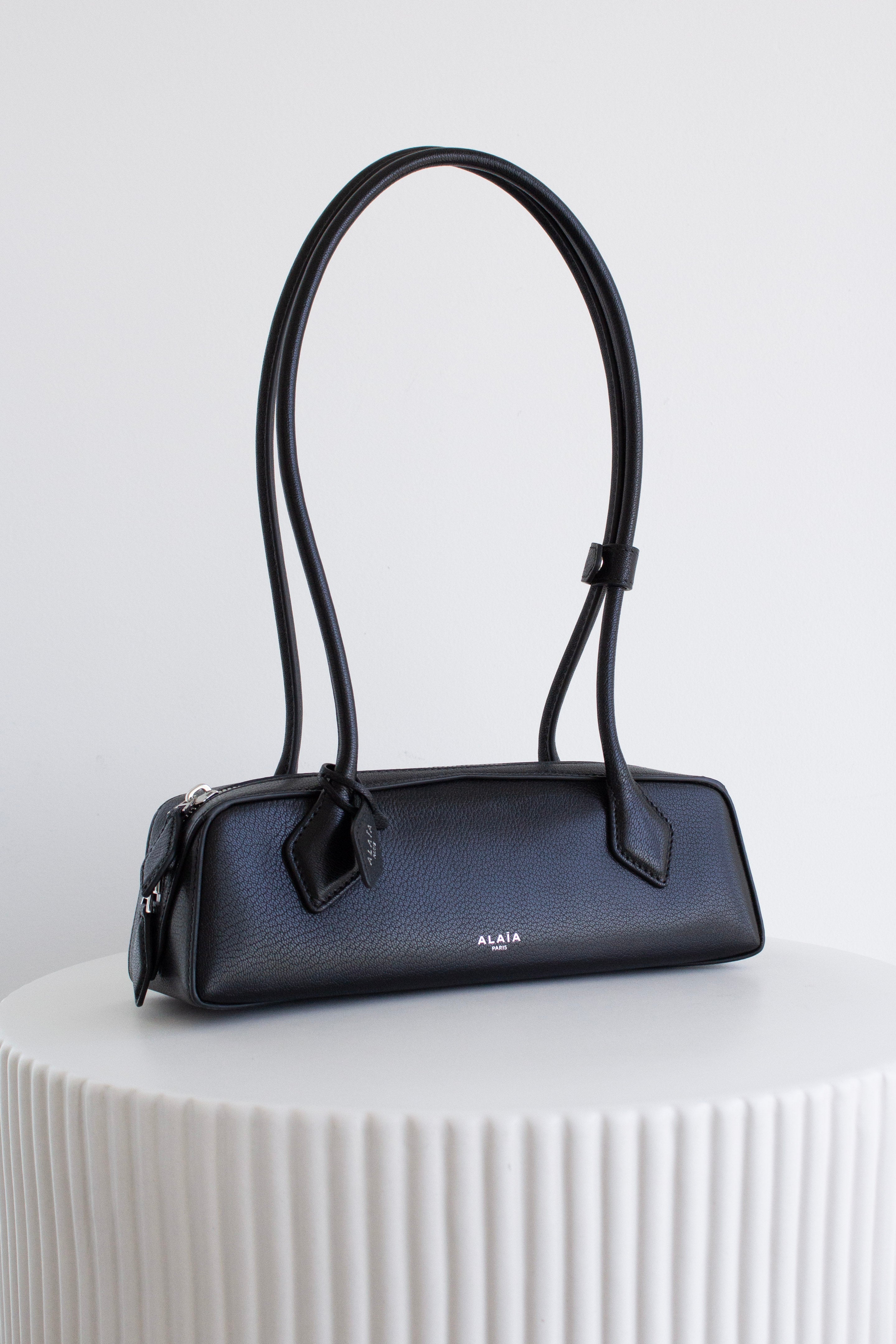 Alaïa Le Teckel Small Black Goat Leather Shoulder Bag