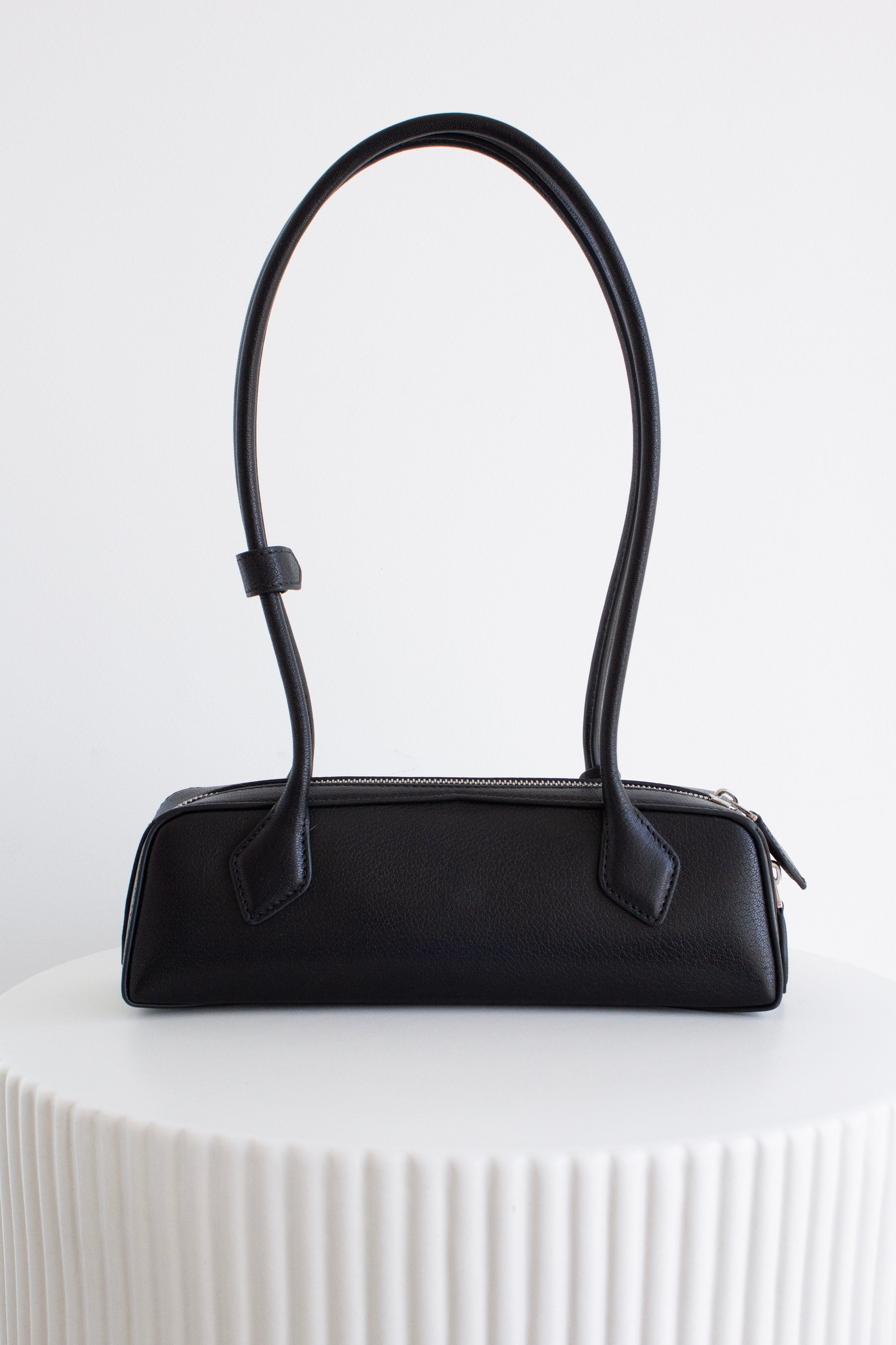 Alaïa Le Teckel Small Black Goat Leather Shoulder Bag