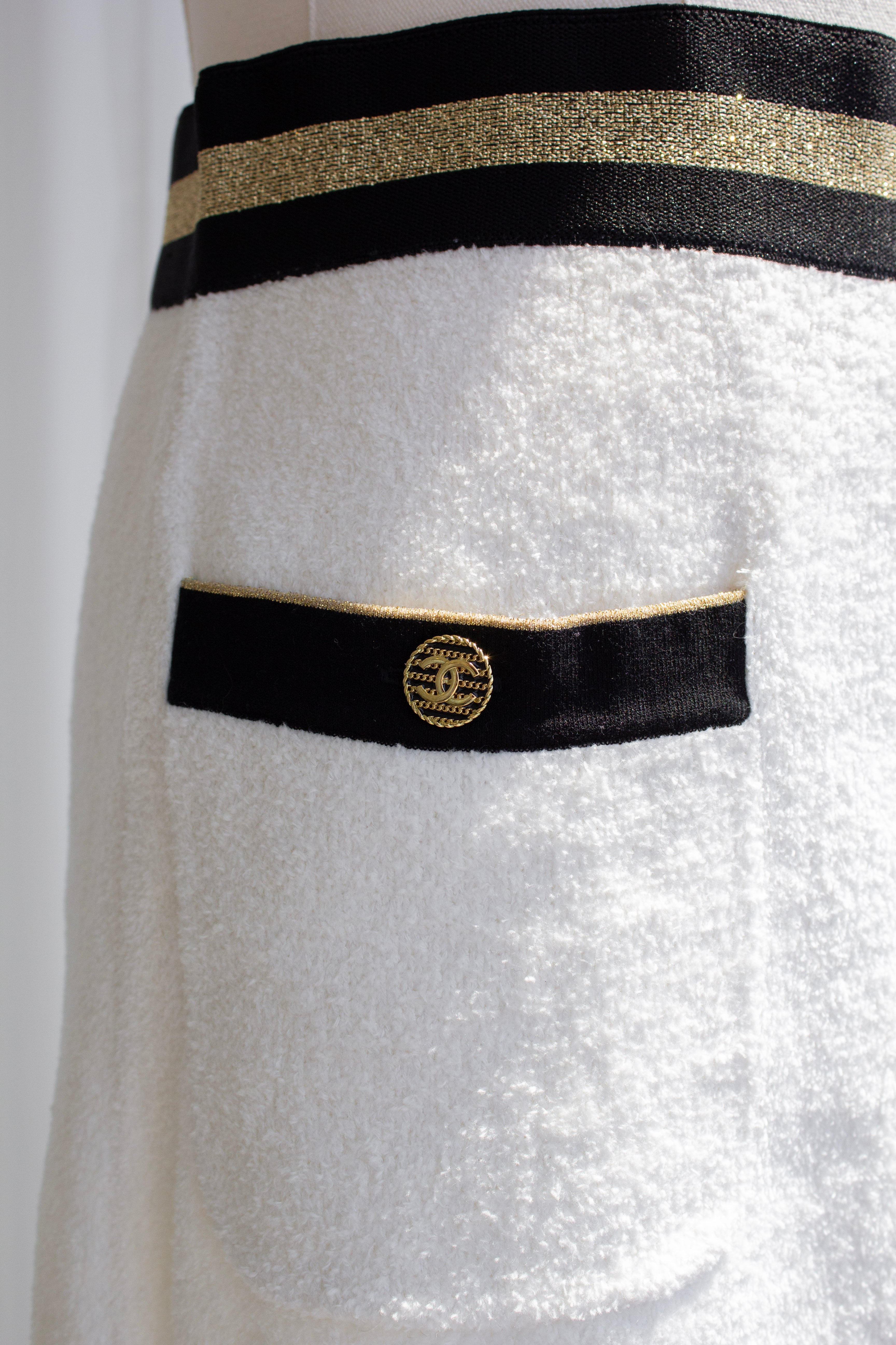 Chanel Cruise 2019 White Black Gold Terrycloth 19C Mini Skirt