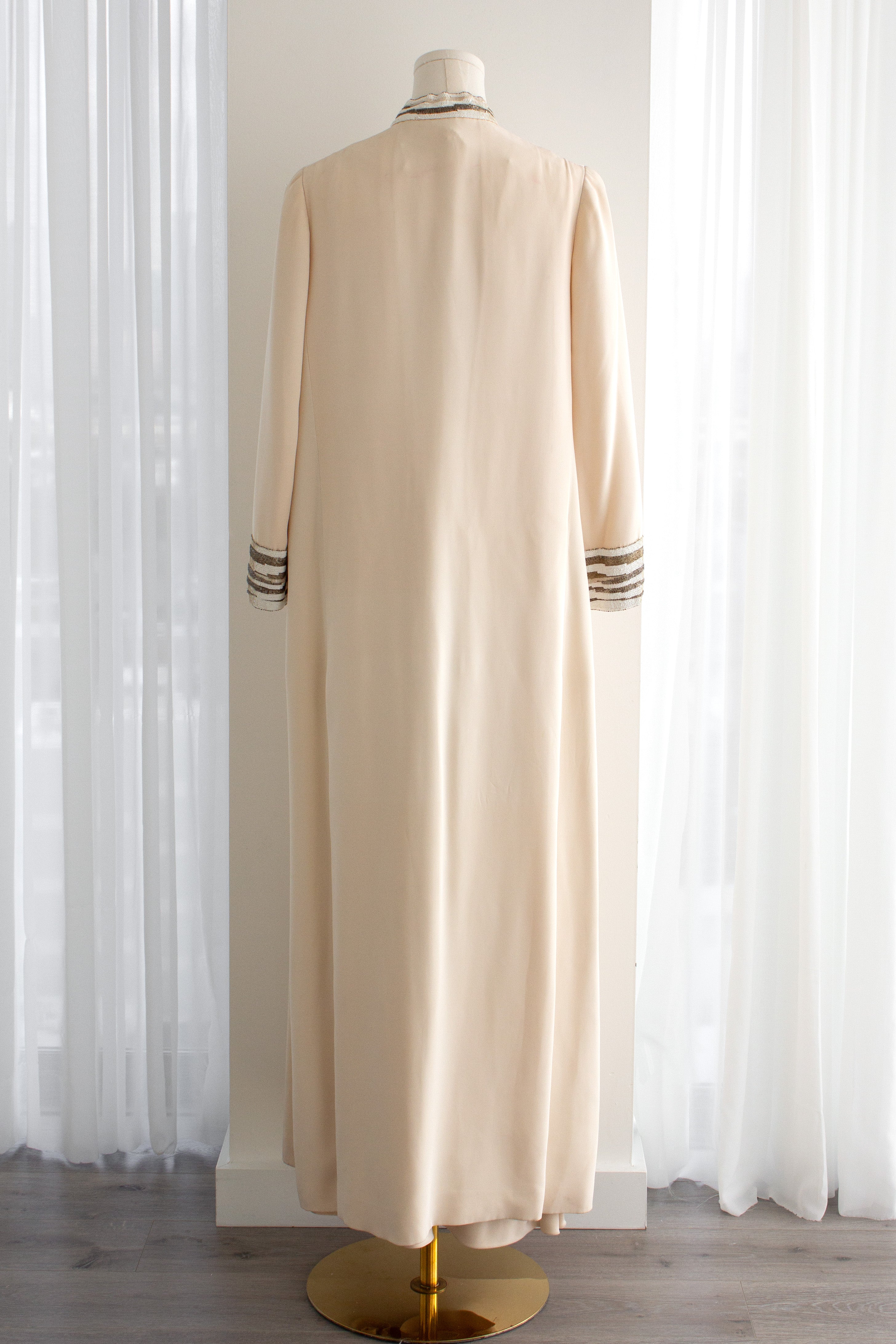 Chanel Haute Couture S/S 1979 Ivory Embellished Bow Evening Gown 2pcs Ensemble