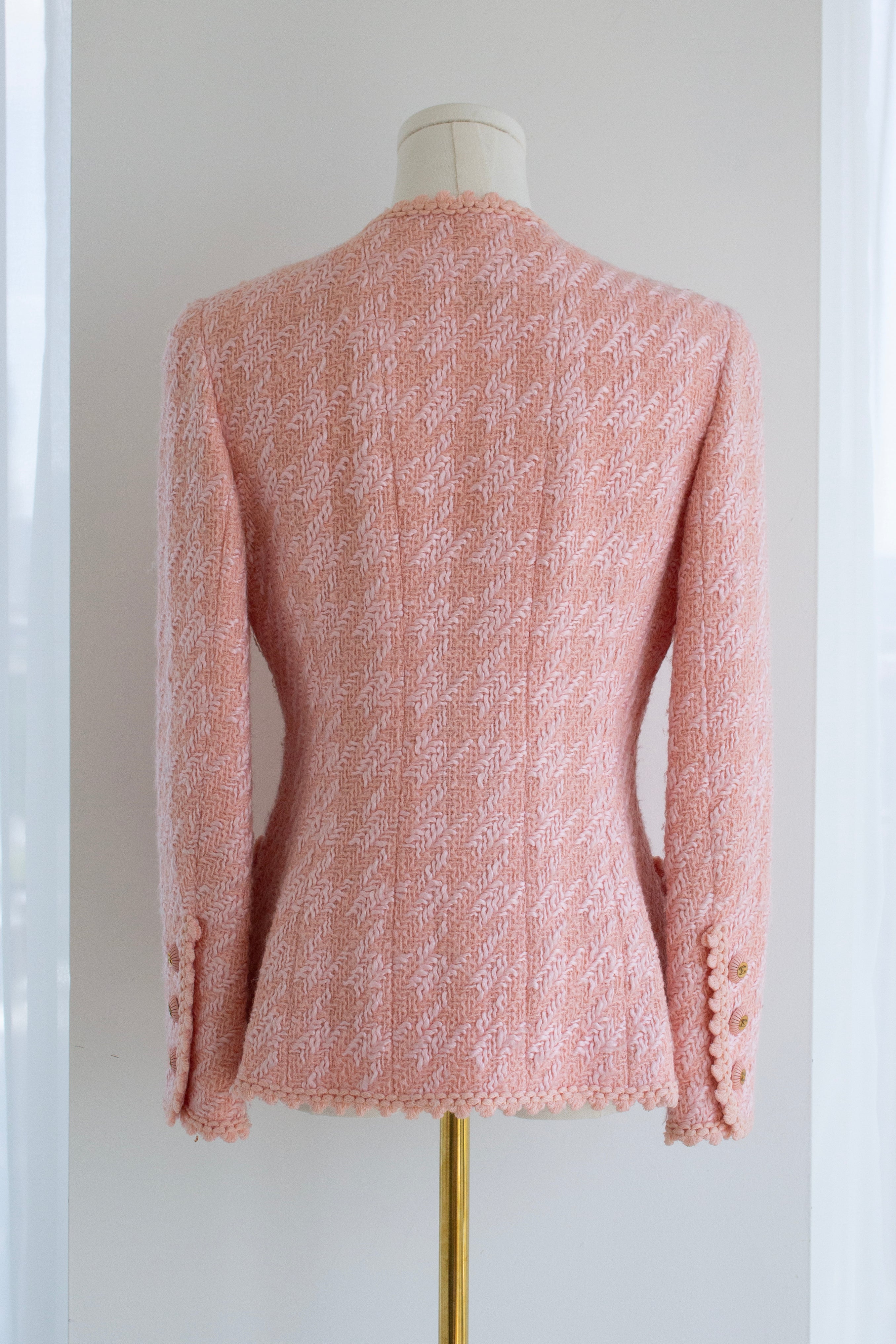 Chanel S/S 1993 Runway Pink Fantasy Tweed Scalloped 93P Jacket