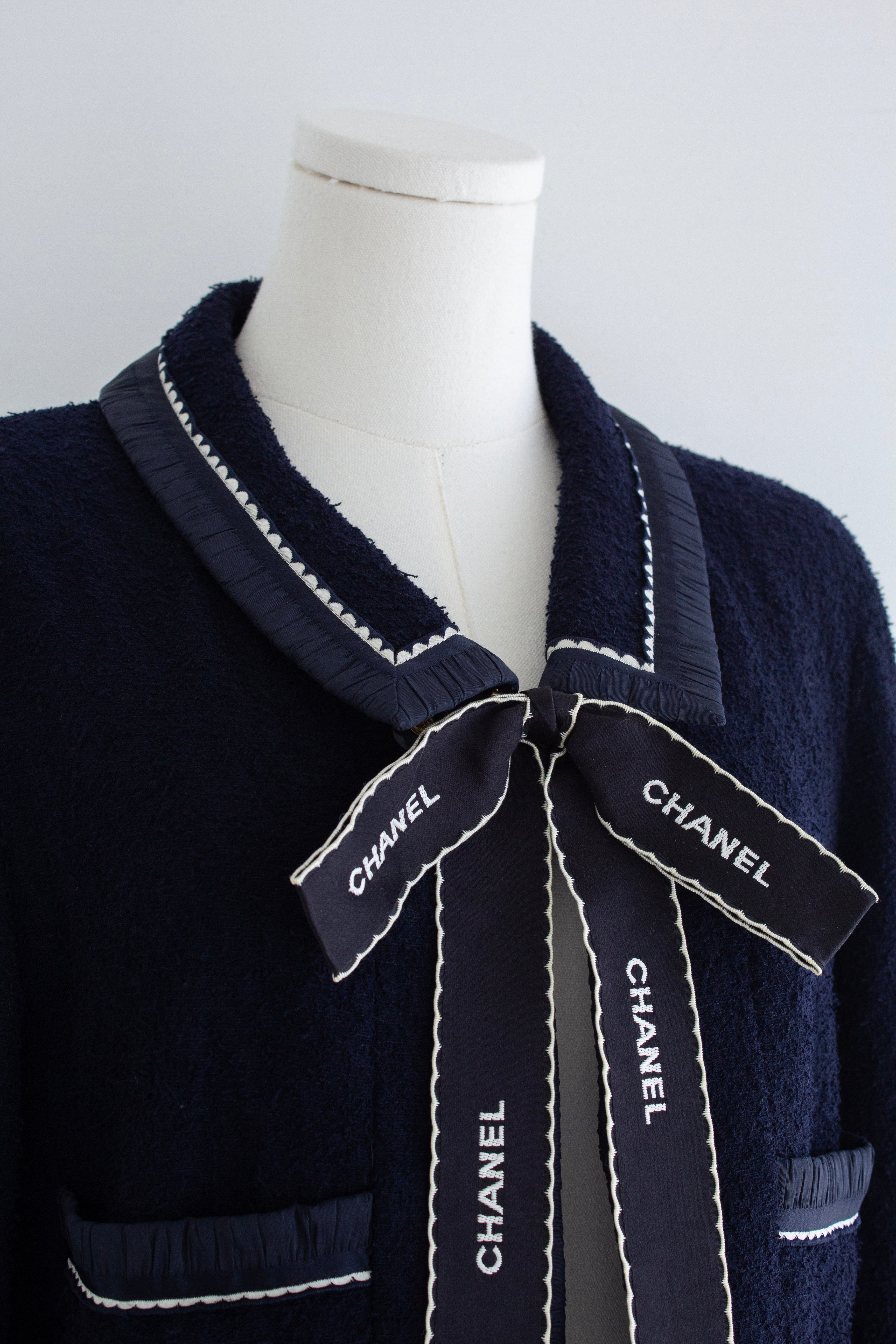 Chanel Vintage S/S1994  Navy Blue Logo Bow 94P Jacket Skirt Suit