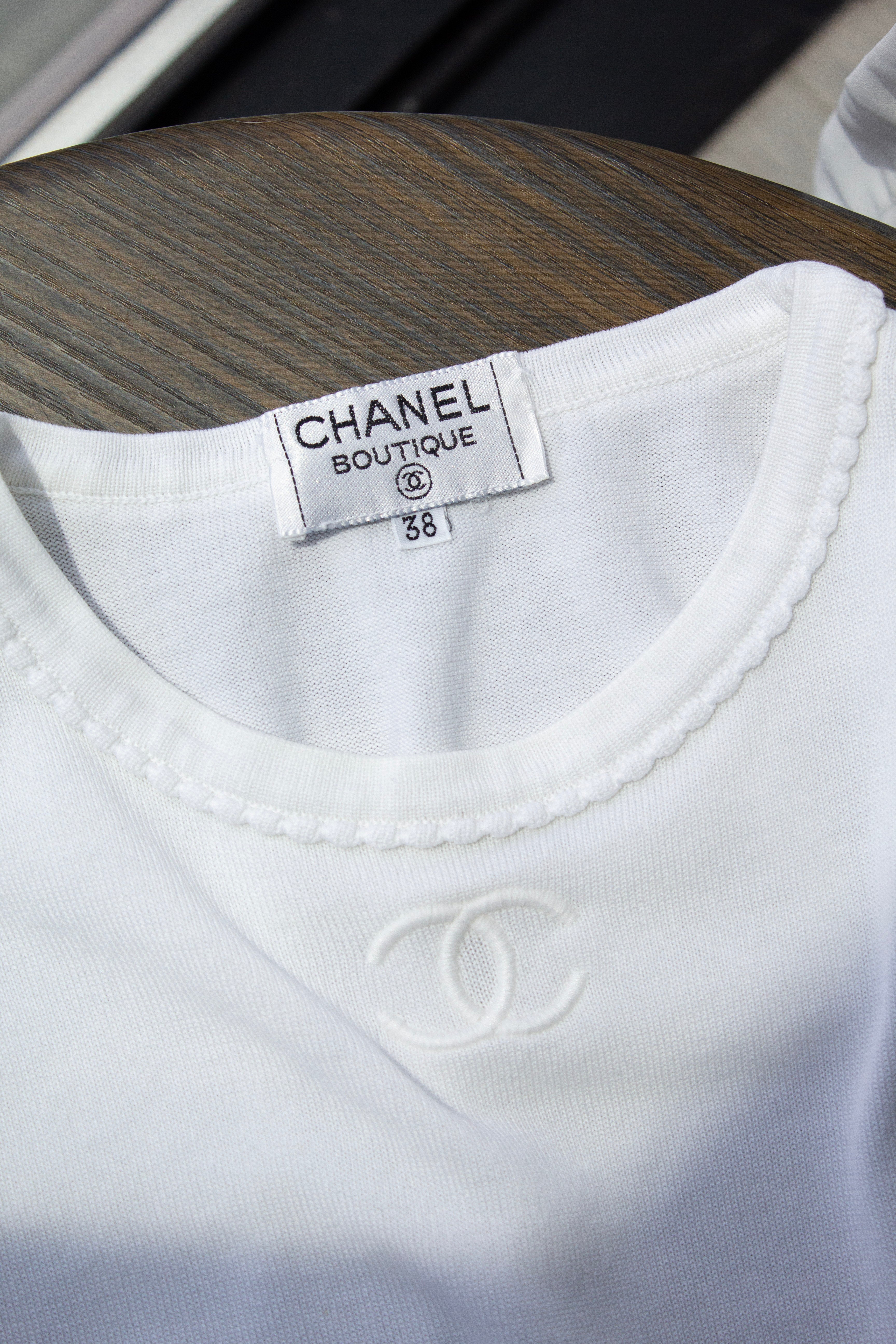 Chanel Vintage S/S1994 White Cotton Scalloped CC Logo 94P T-Shirt