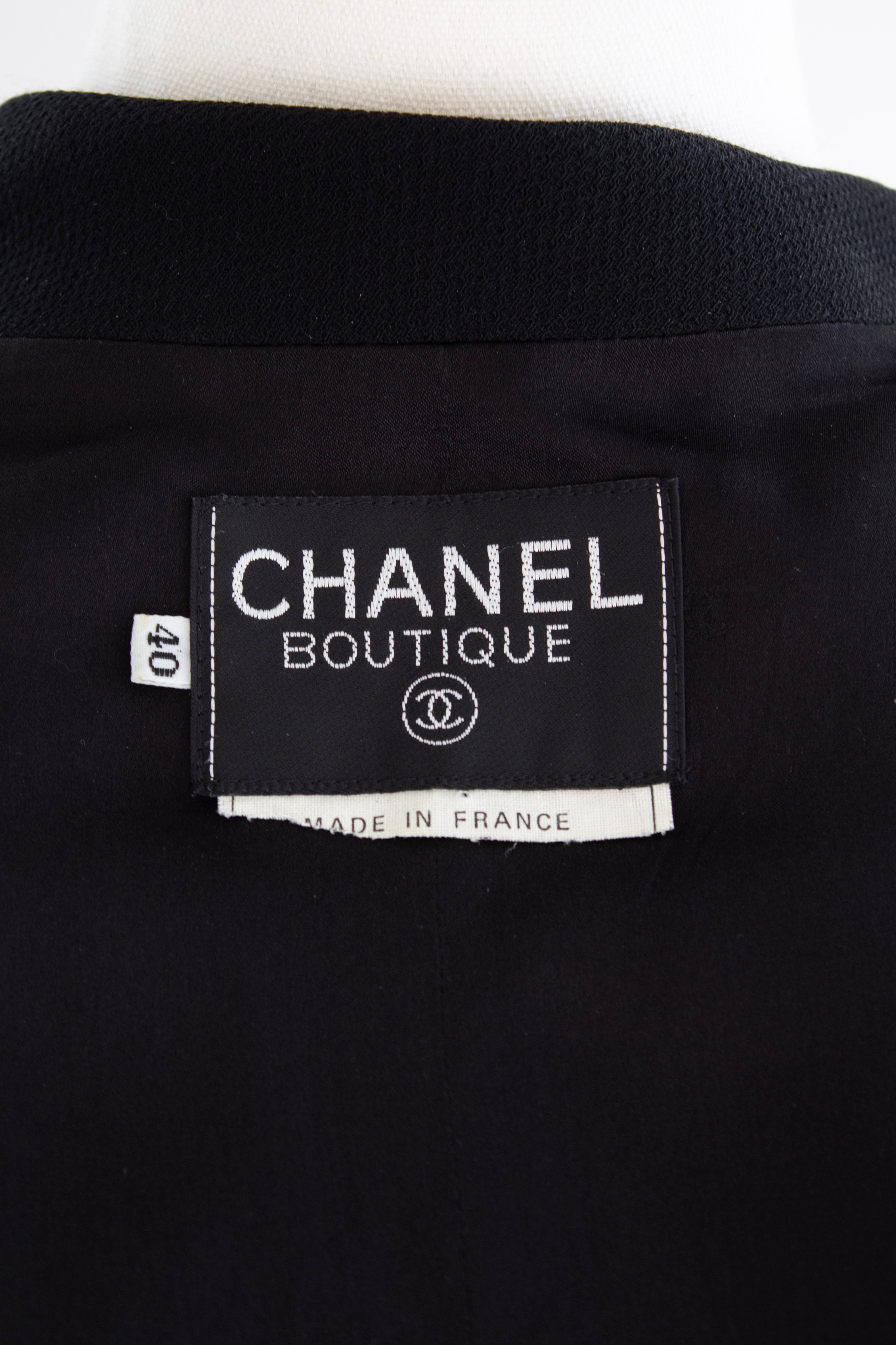 Chanel Vintage S/S 1995 Barbie Black Gold CC Sweetheart Cropped 95P Belted Jacket 