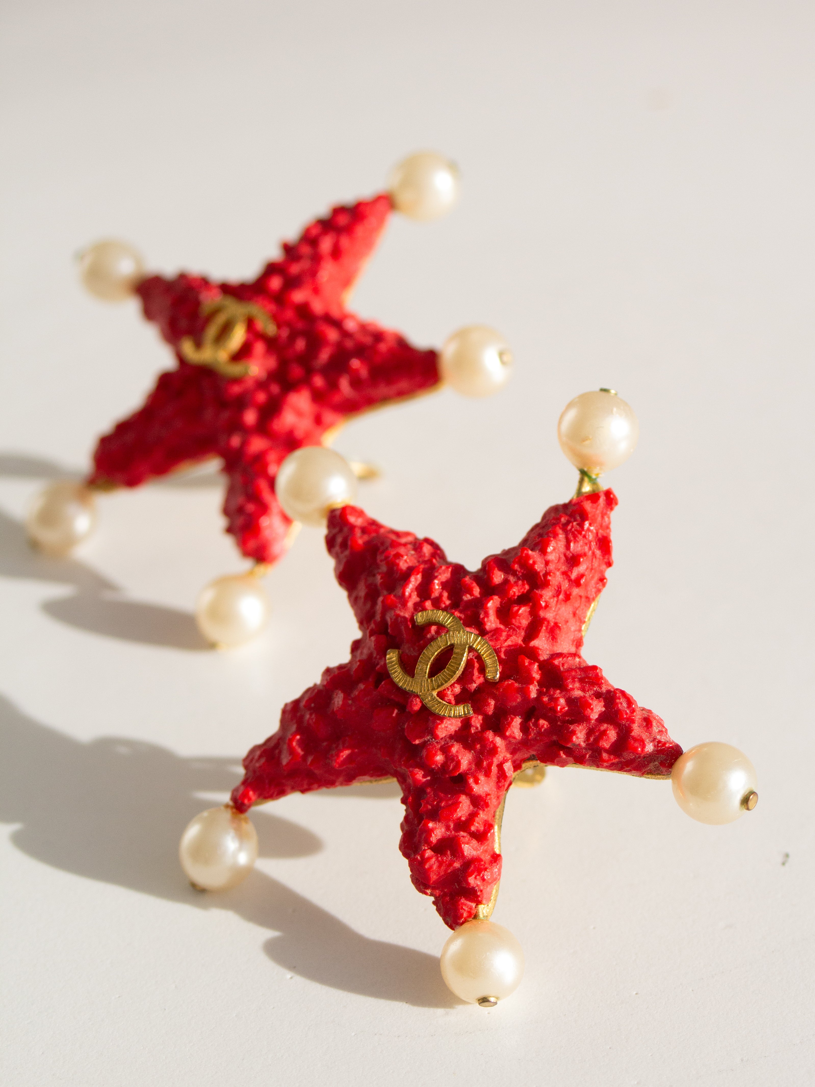 Chanel Vintage Cruise 1993 Starfish Lava Red Pearl 93C Earrings