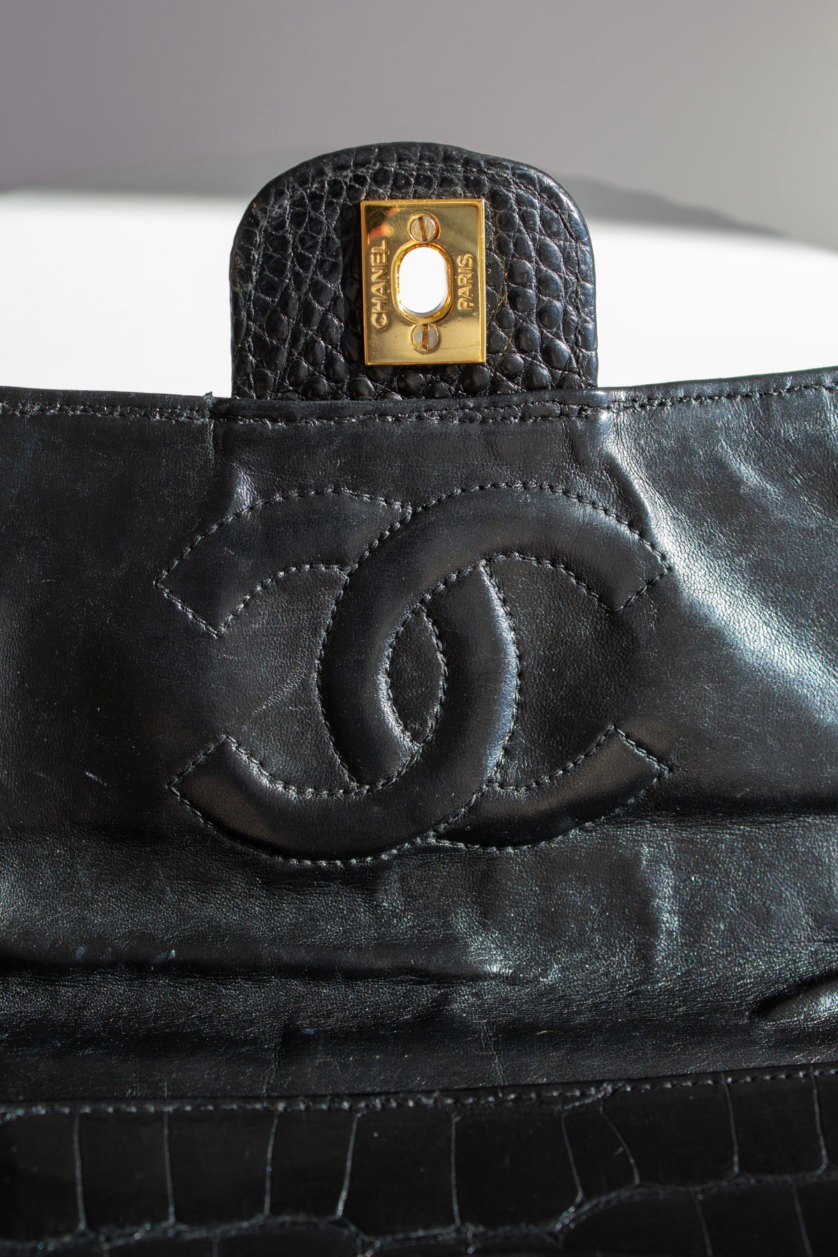 Chanel Vintage Black Alligator Leather 24K Gold-Plated Medium Classic Flap Bag