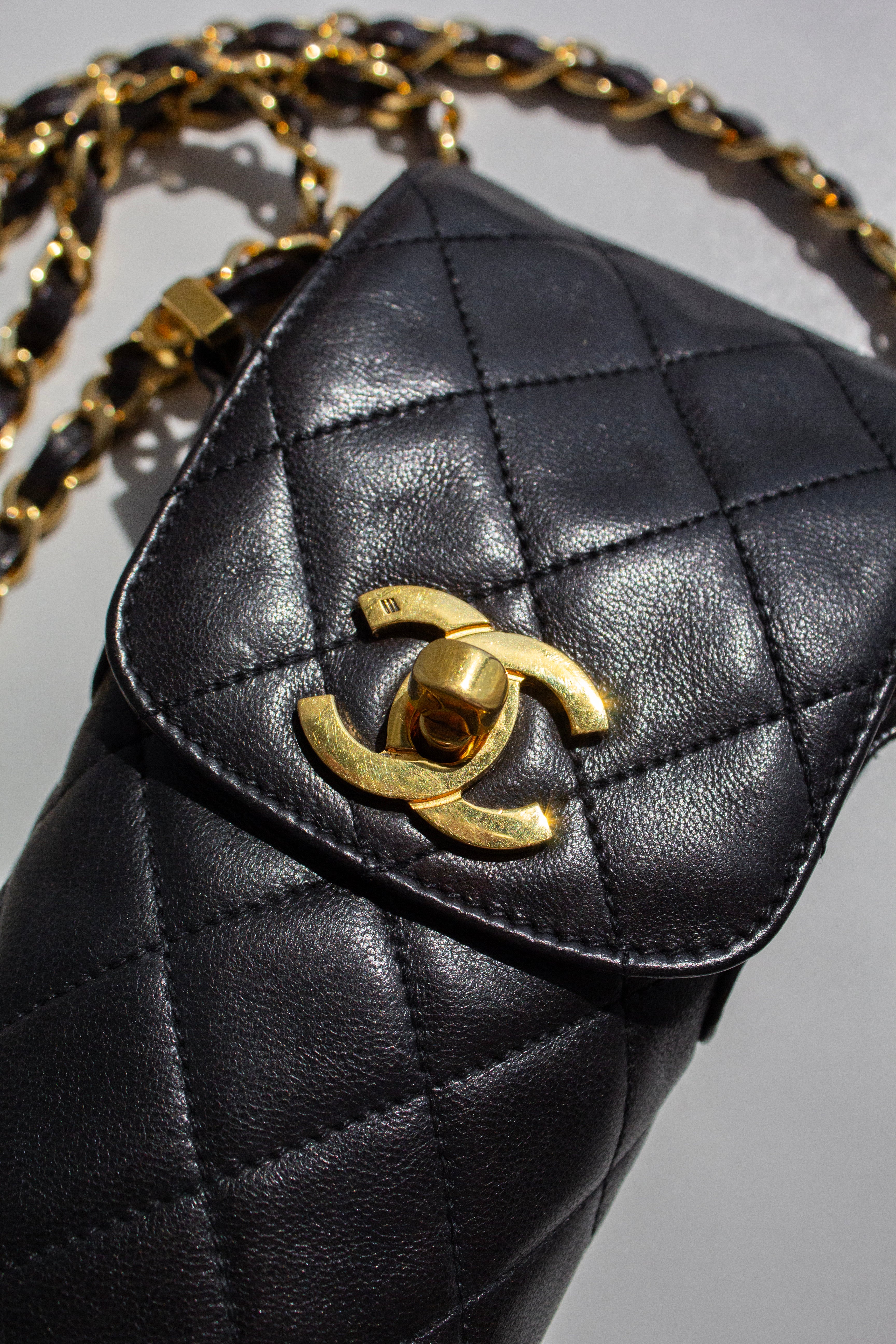 Chanel Vintage 1996 Black Lambskin Leather 24K Gold CC Turnlock 90s Phone Holder