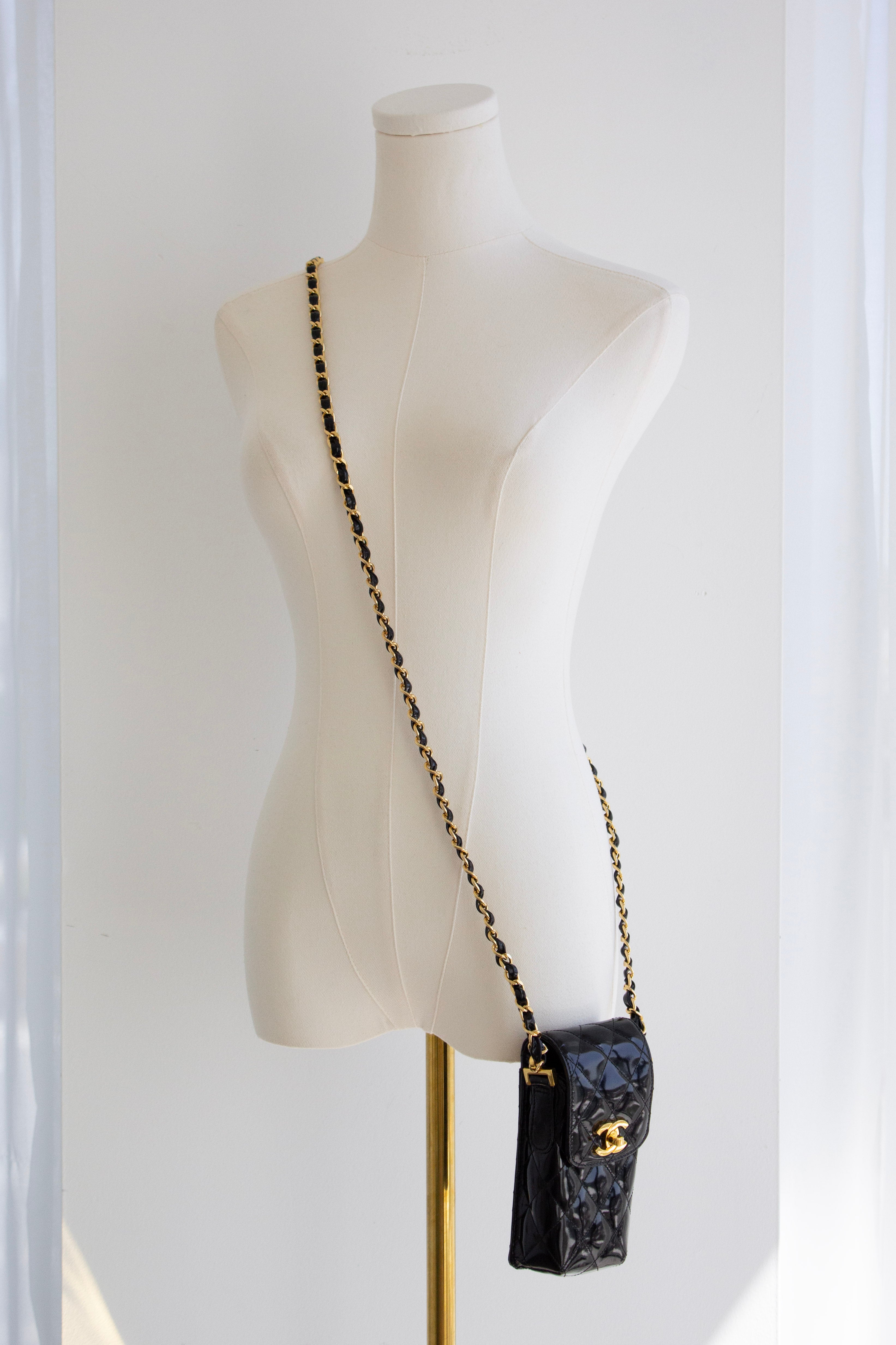 Chanel Vintage 1996 Black Patent Leather Gold CC Turnlock 90s Phone Holder