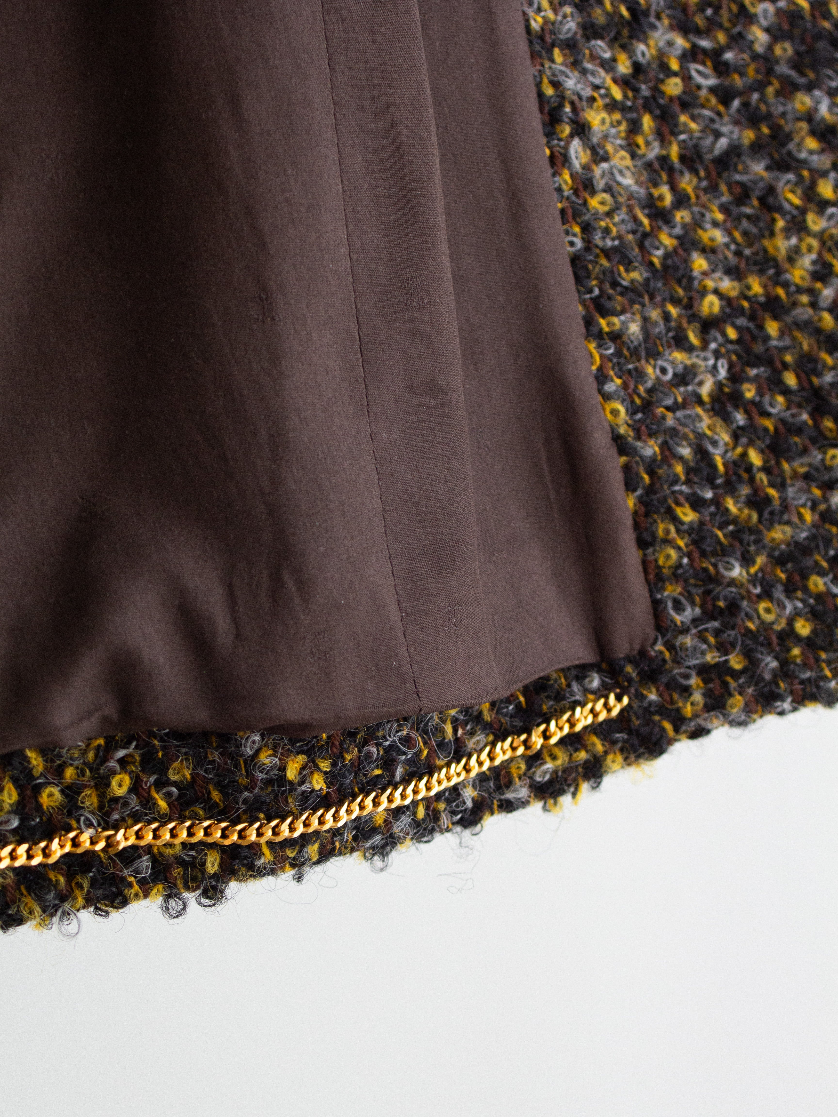 Chanel Vintage F/W 1992 English Tweed Suede Grey Brown CC Gold Runway Jacket