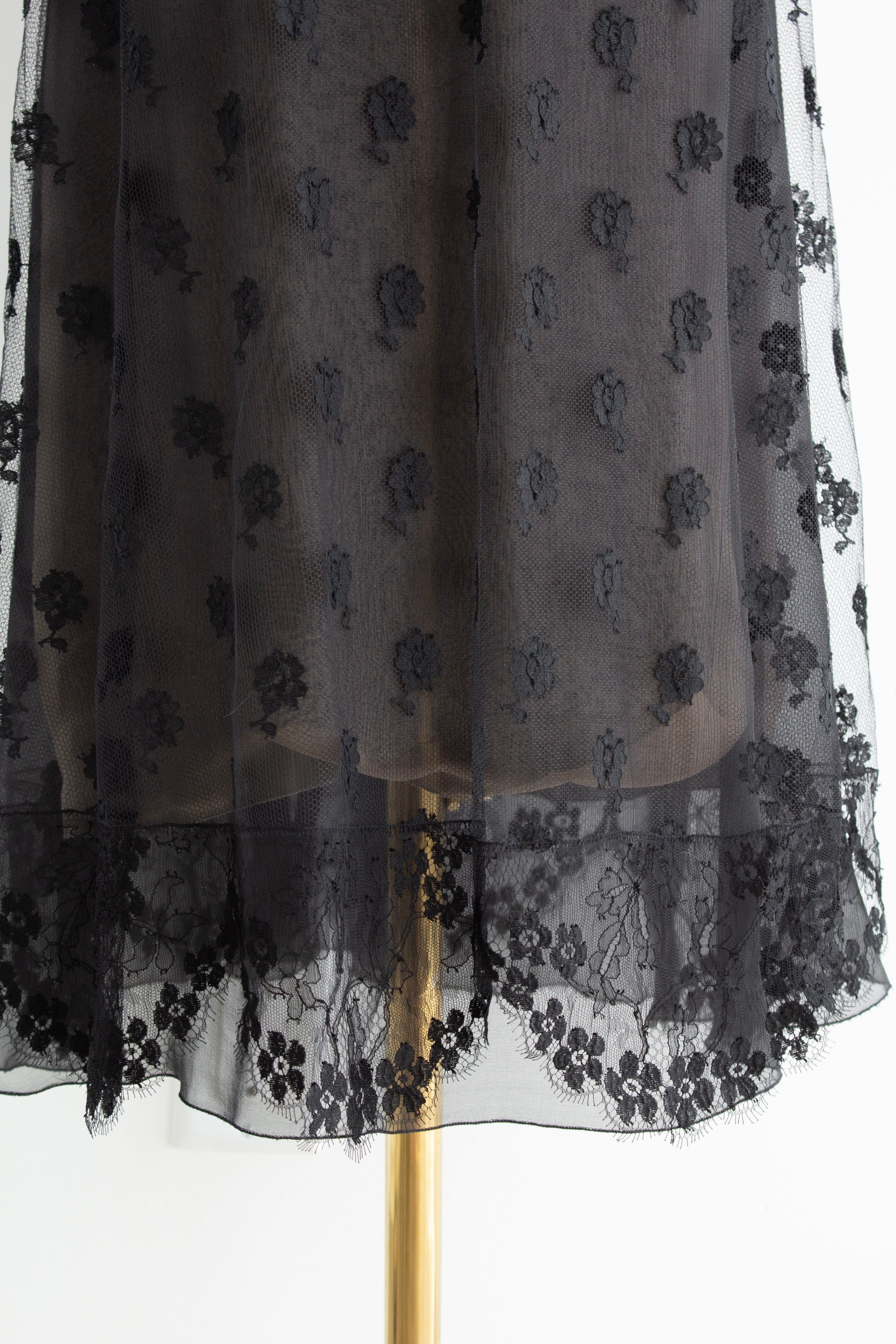 Chanel Vintage Fall/Winter 1995 Black Floral Lace 95A Midi Skirt