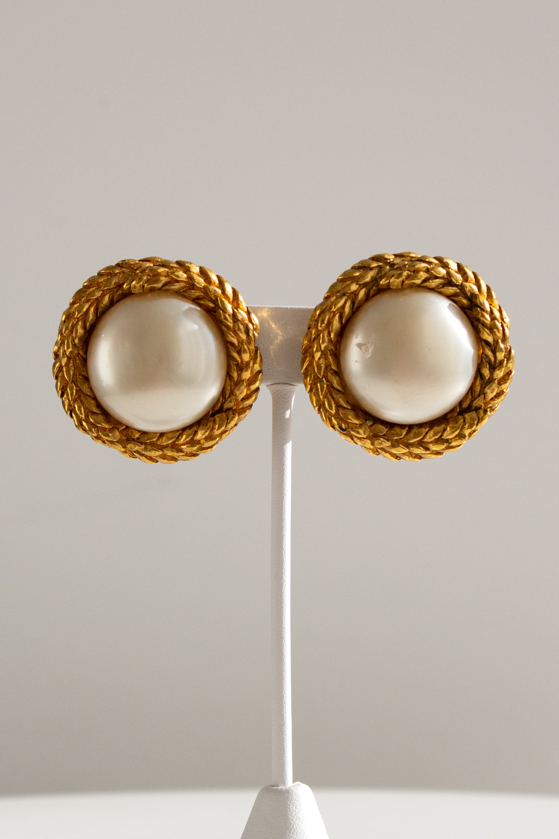 Chanel Vintage F/W 1992 Gold-Plated Wheat Faux Pearl Clip Earrings