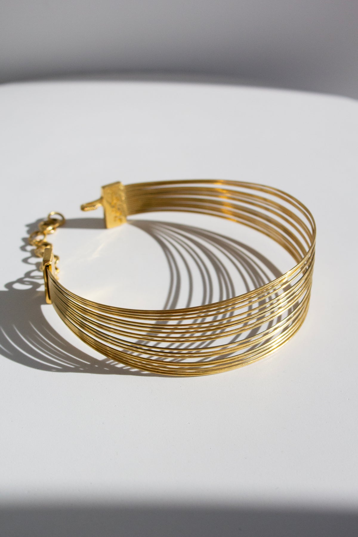 Christian Dior 1999 J’Adore Gold Metal Wire Choker Necklace