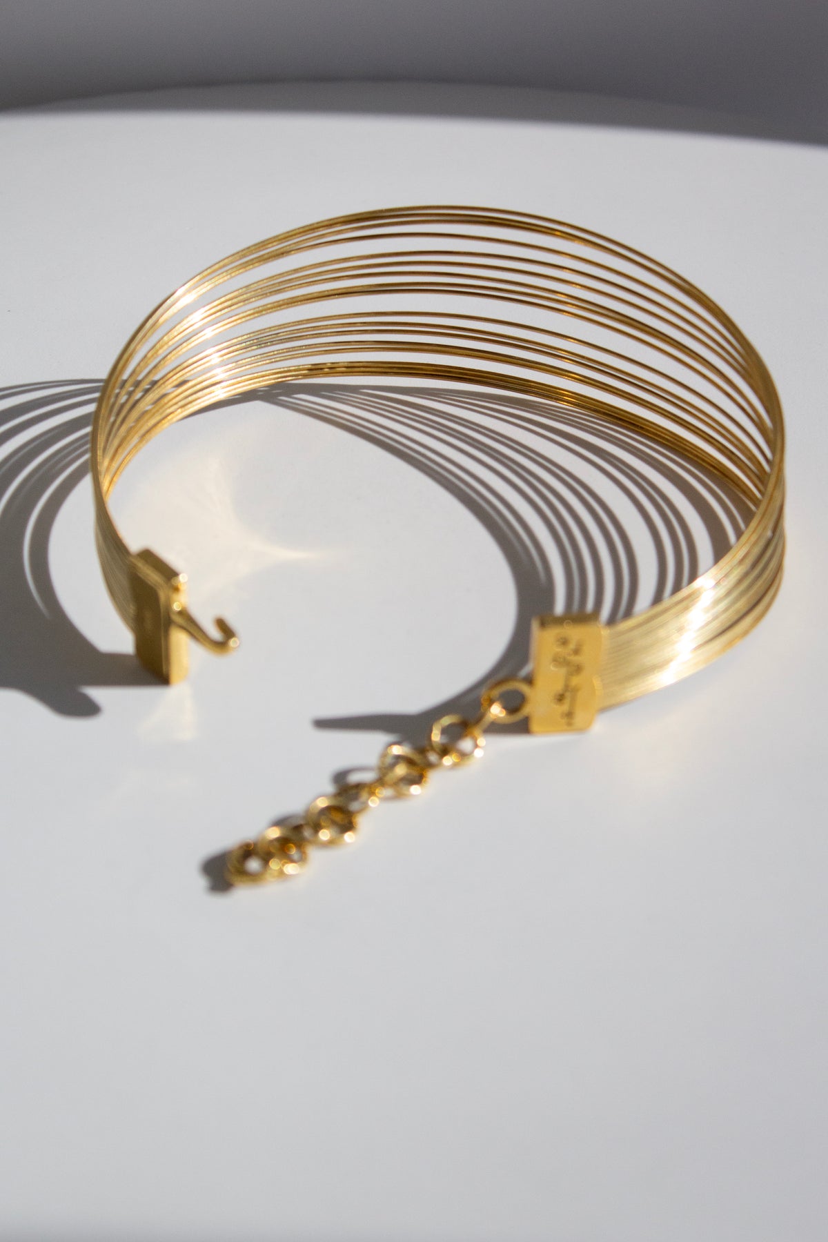 Christian Dior 1999 J’Adore Gold Metal Wire Choker Necklace