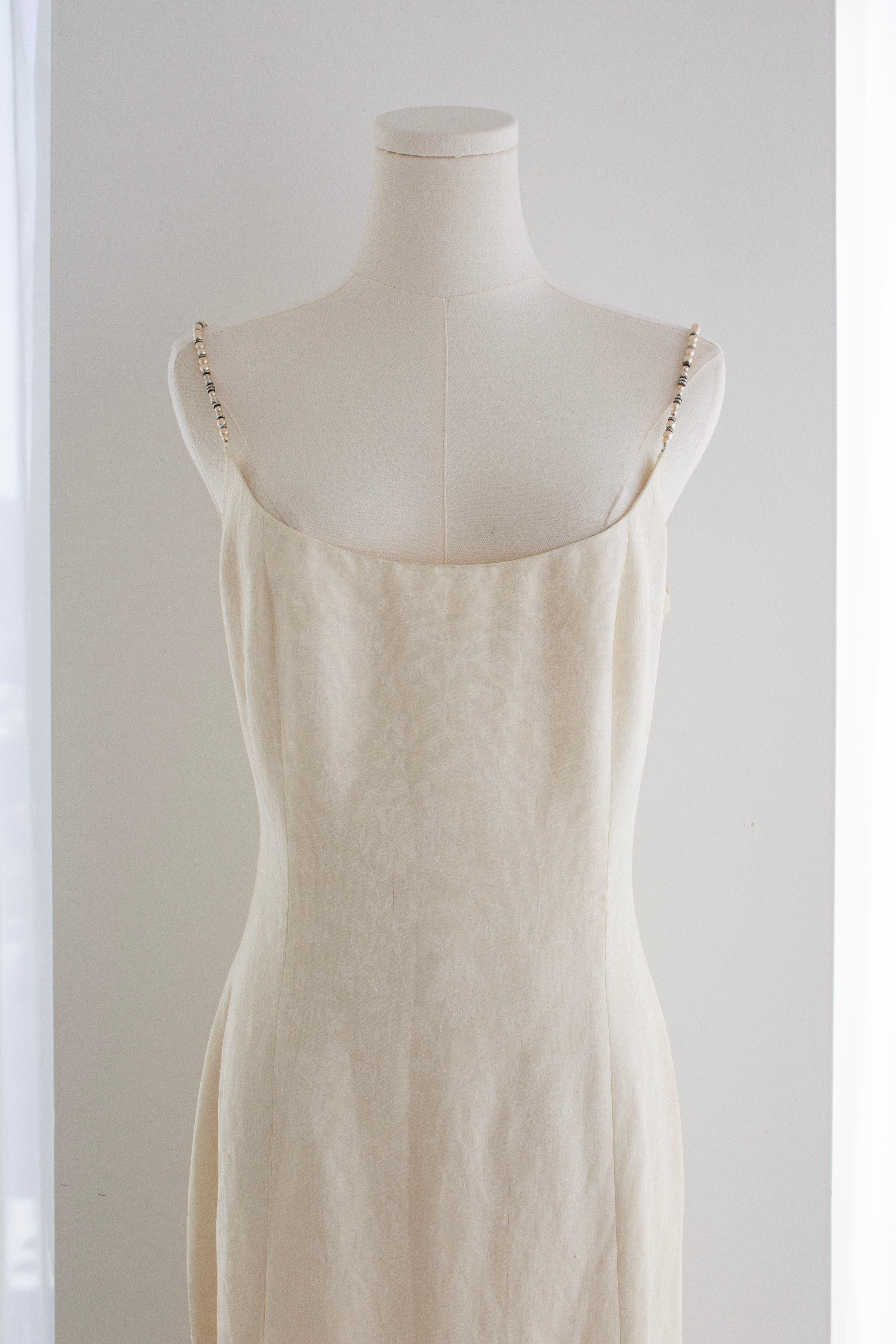 Christian Dior By John Galliano S/S 1998 In A Boudoir Mood White Pearl Jacquard Gown