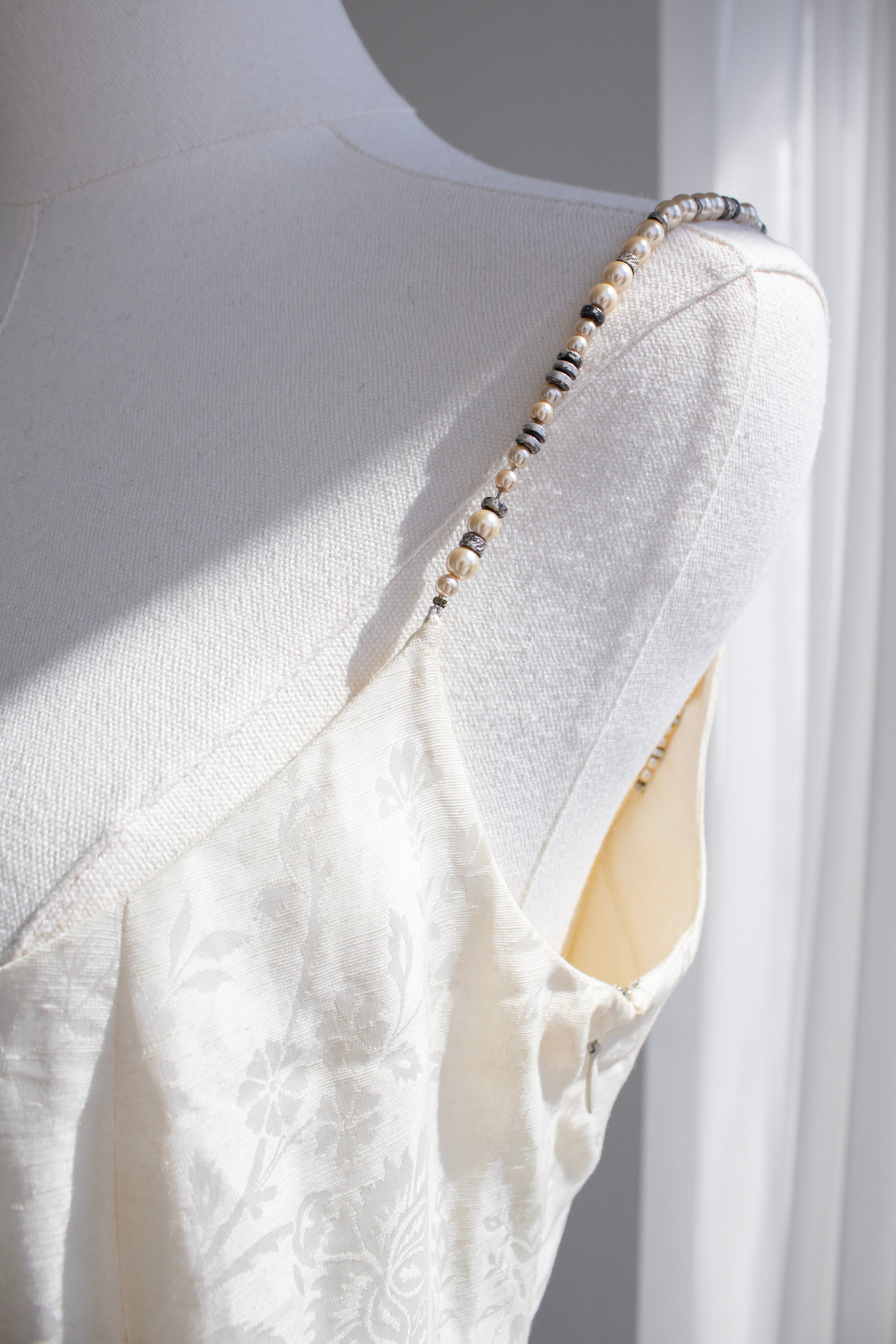 Christian Dior By John Galliano S/S 1998 In A Boudoir Mood White Pearl Jacquard Gown