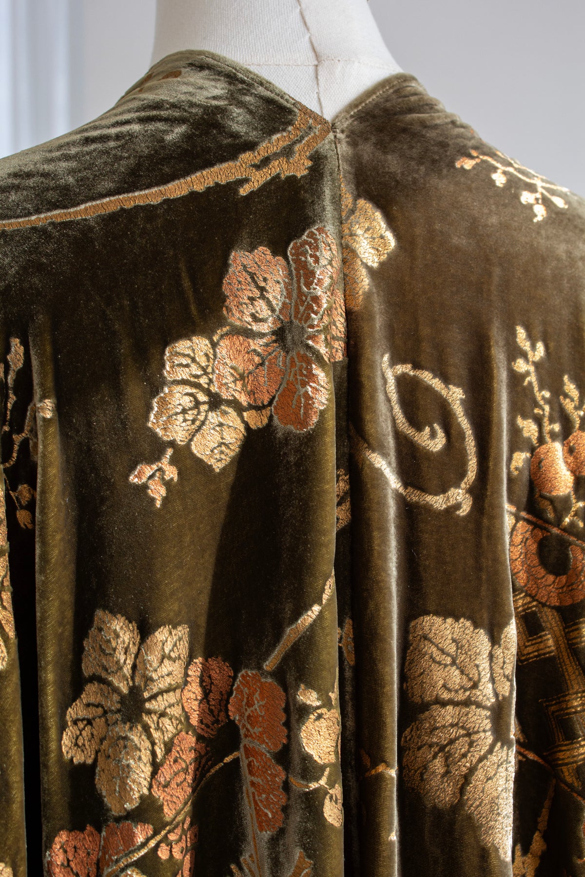 Fortuny Daphne Velvet Kimono Olive Green Coat