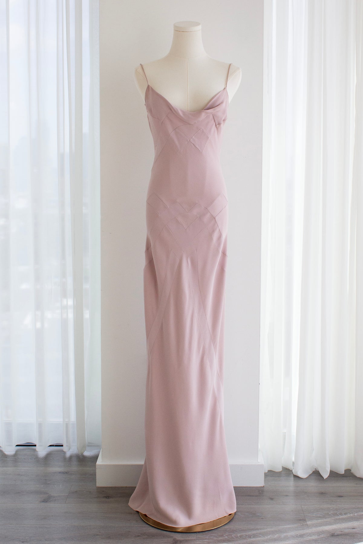 John Galliano Spring/Summer 1995 “Misia Diva” Pale Pink Bias-Cut Silk Gown